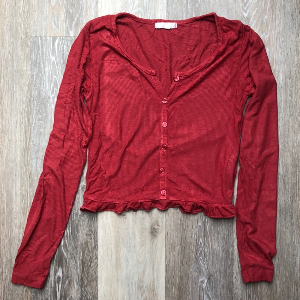 Ribbed red cropped long sleeve